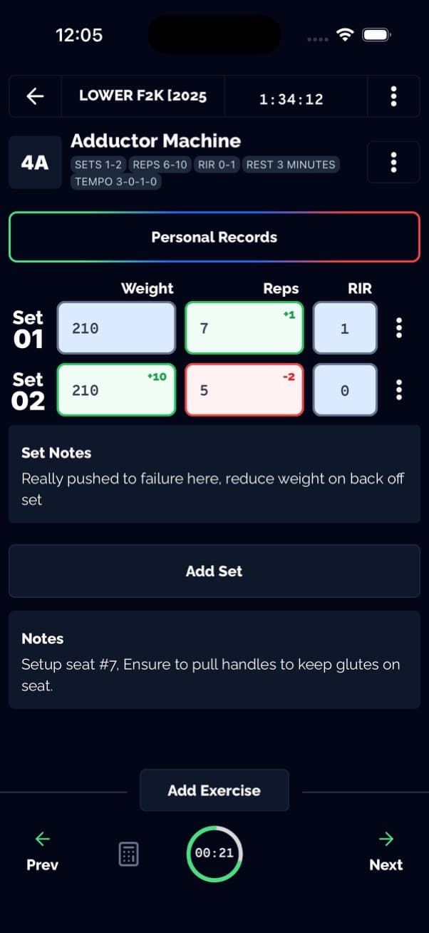 Active workout session with set logging and auto rest timer